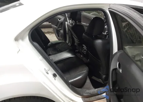 2014 Acura Tsx 2.4 z USA, uszkodzony, nr VIN JH4CU2F81EC002712